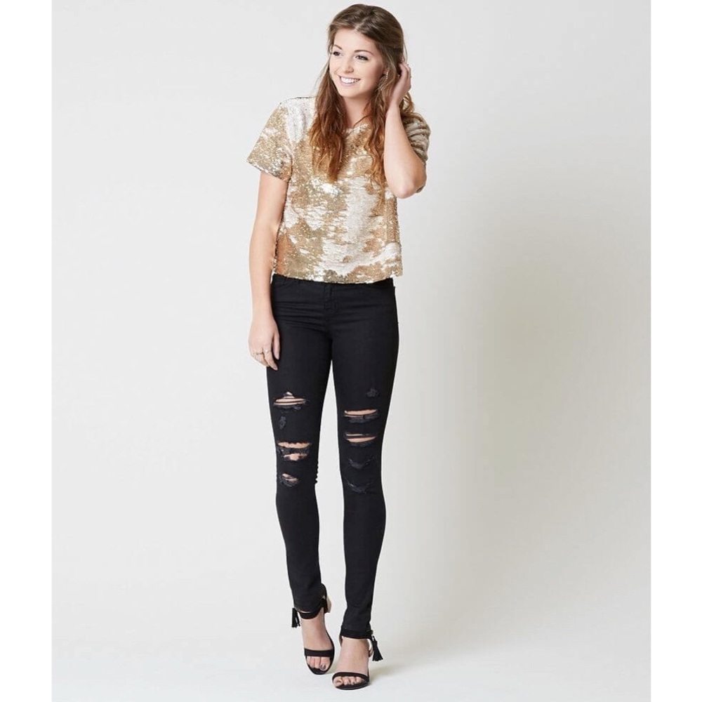 Ark & Co | Gold & White Reversible Flip Sequin Short Sleeve Crewneck Crop Top